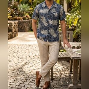 Palmers Indigo Pineapple Print Aloha Shirt - Near New Condition - Size M​Descri
